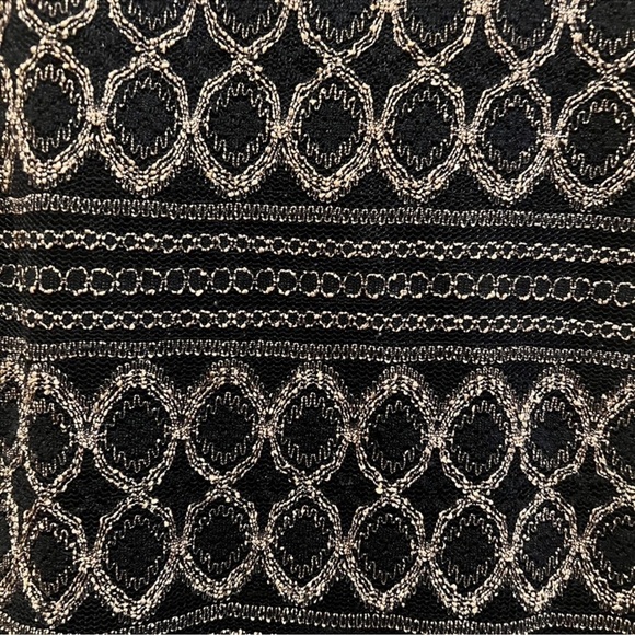 Black and Gold Bodycon Dress - Picture 5 of 7